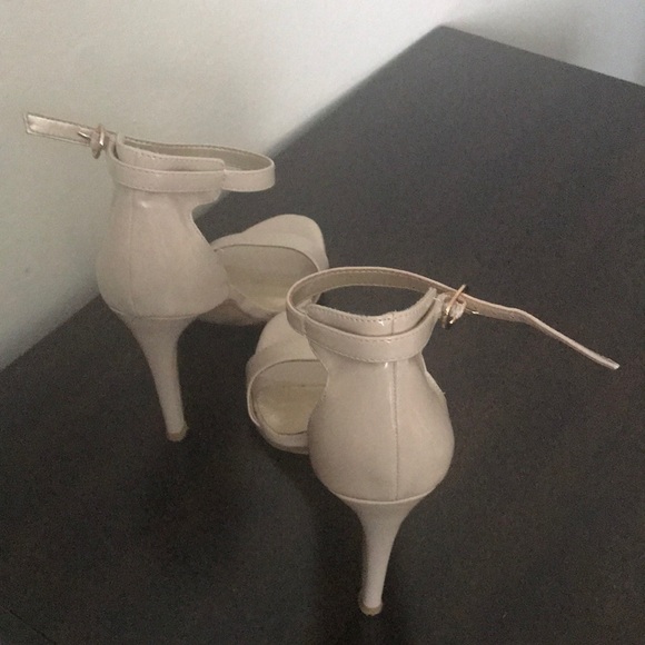 Peep toes shoes - Picture 3 of 3